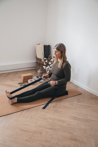 Calm Yoga Rug - Dark Blue