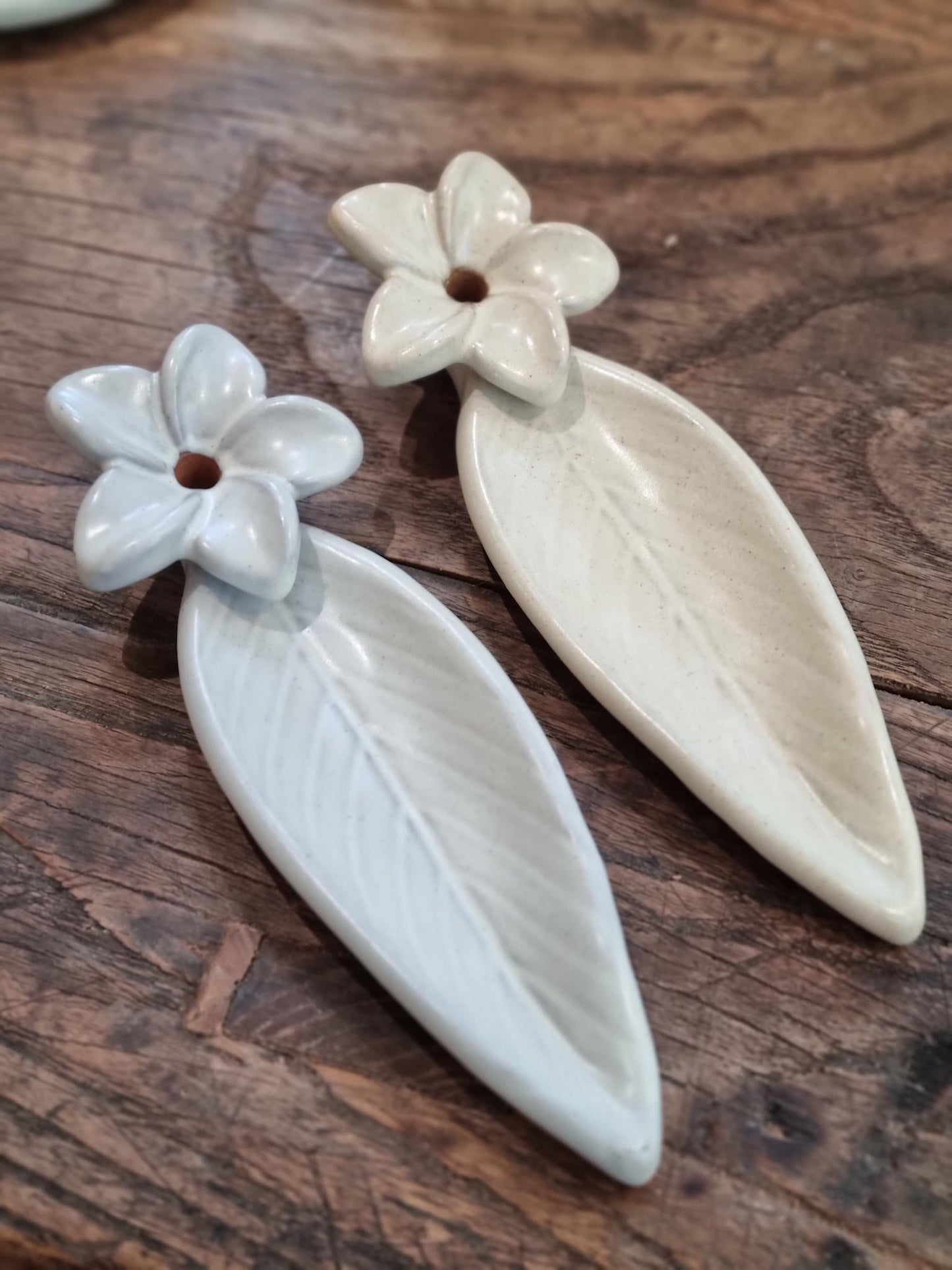 Røgelsesholder Simple Flower Keramik - Natur