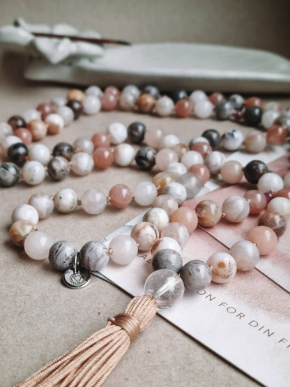 Mantra Mala - 'I create my future'