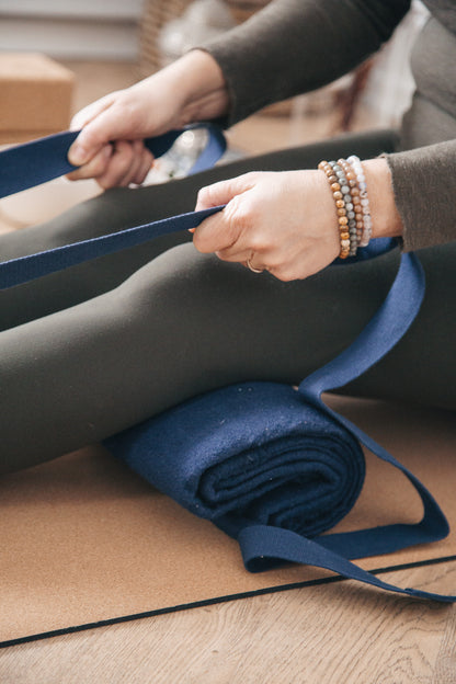 Calm Yoga Rug - Dark Blue