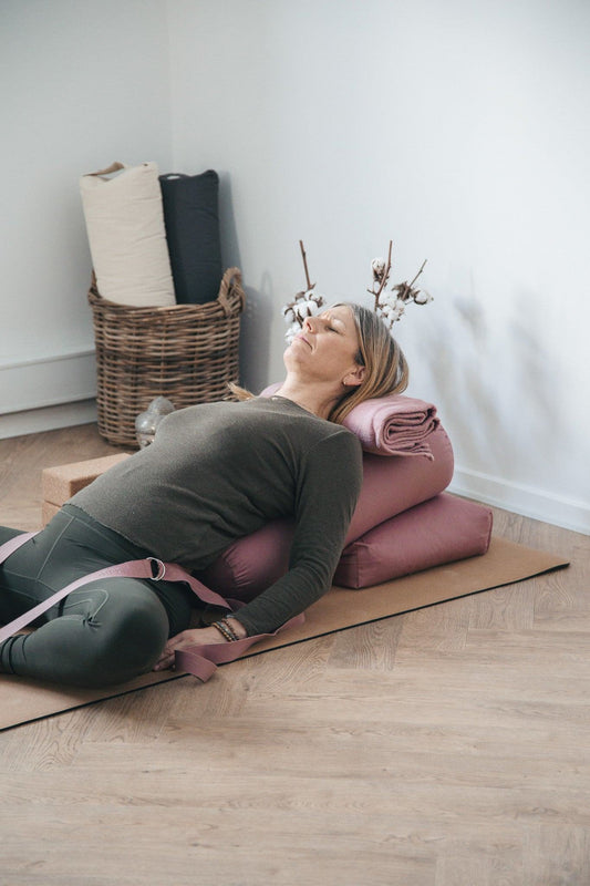 Calm Yoga Bolster - Rose