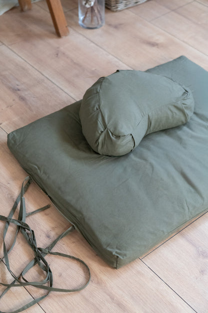Calm Crescent Halvmåne Meditationspude - Dark Olive