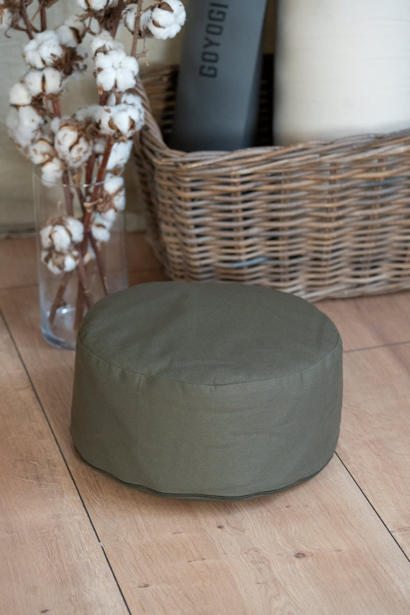 Calm Rund Meditationspude - Dark Olive