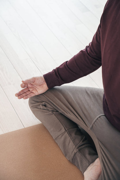 Mudra Sweatshirt - Dark Plum