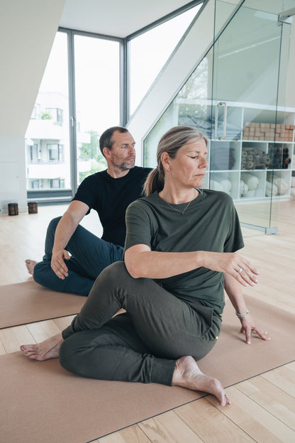 Mudra Pants - Dark Olive