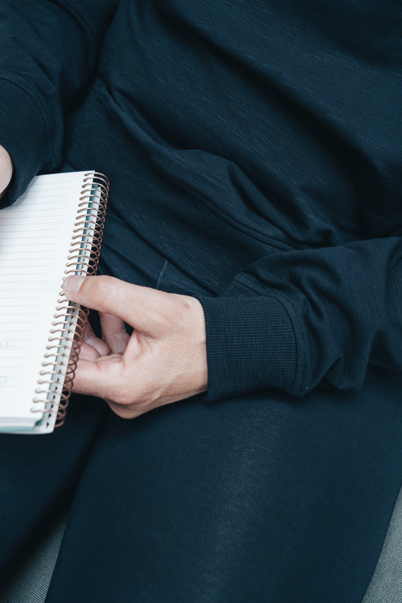 Mudra Sweatshirt - Black