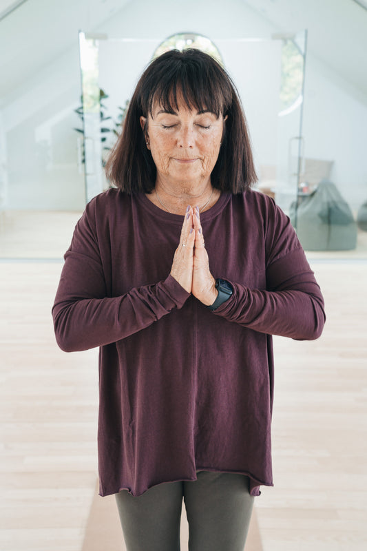 Lion Drapy Tee - Dark Plum