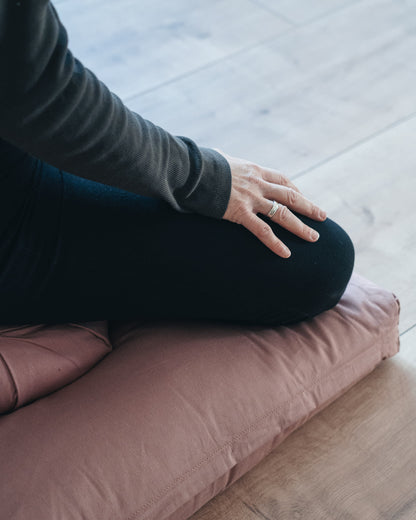 Begin meditation Crescent Bundle - Rose