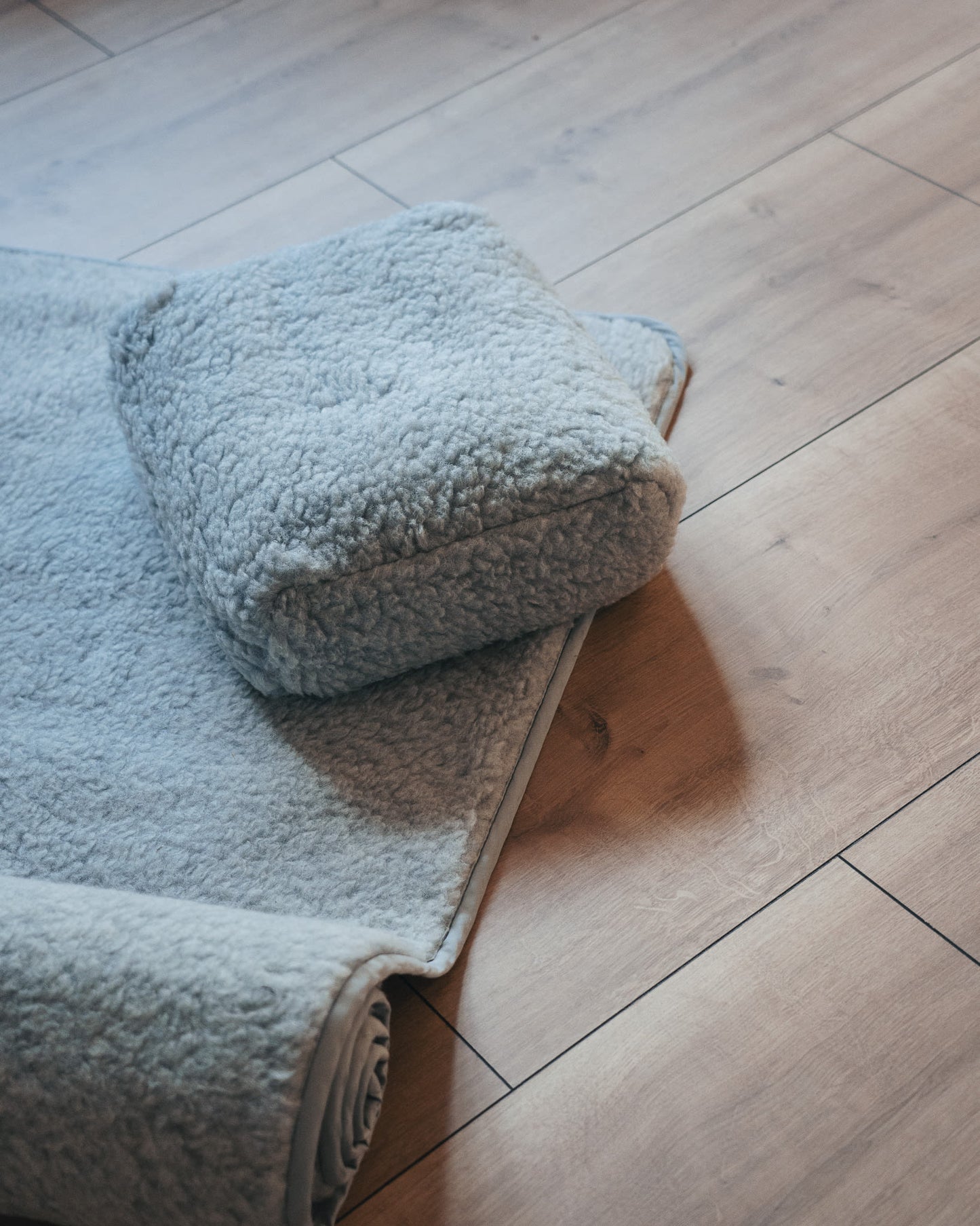 Release Wool Bundle - Light Grey