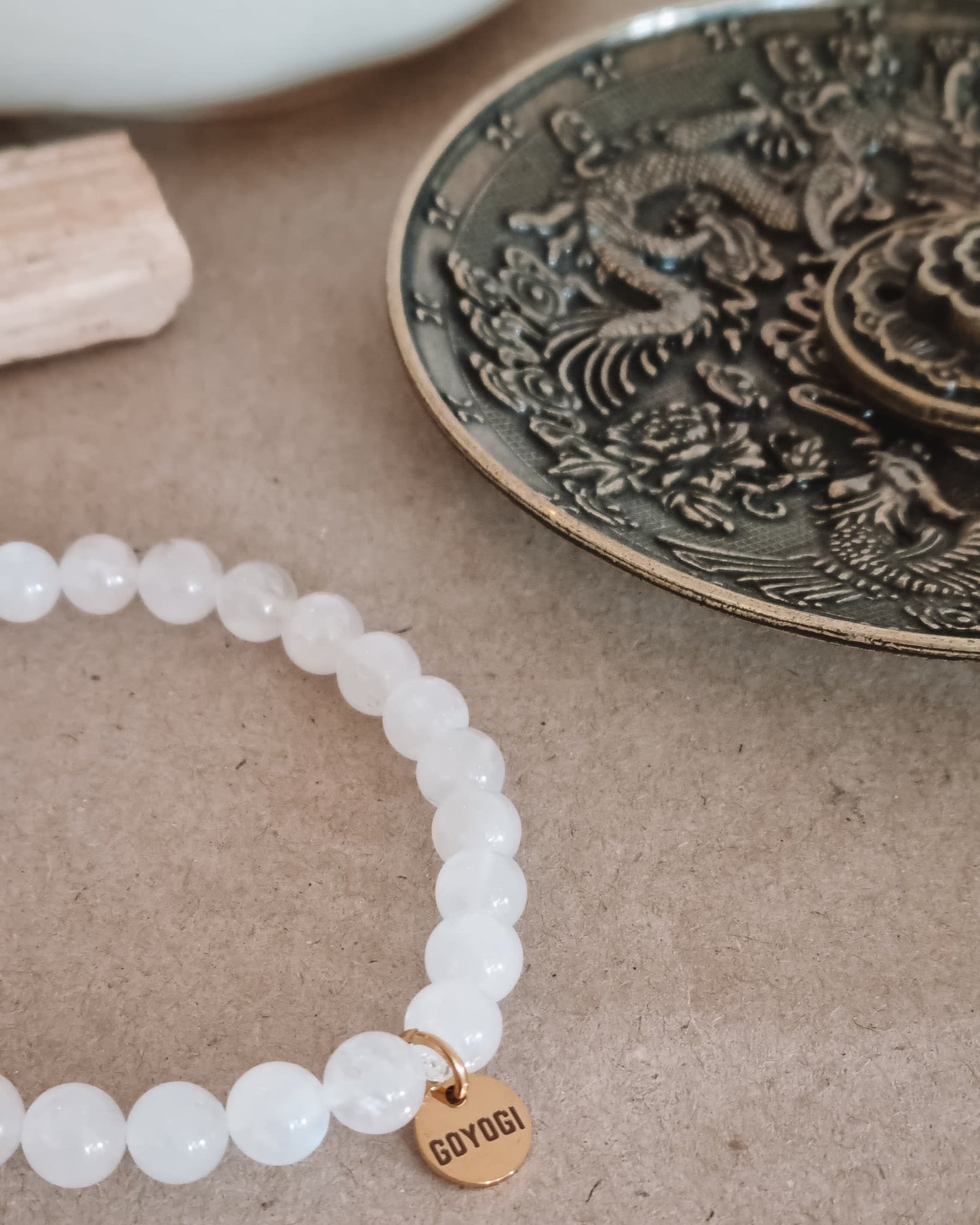 Mantra ENERGY armbånd - Fornyelse - Hvid månesten -