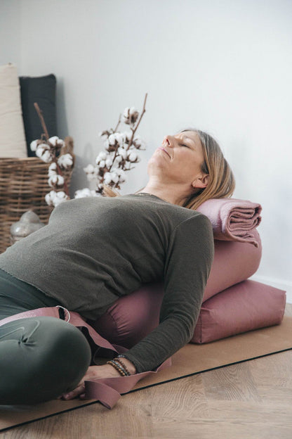 Calm Yoga Bolster - Rose