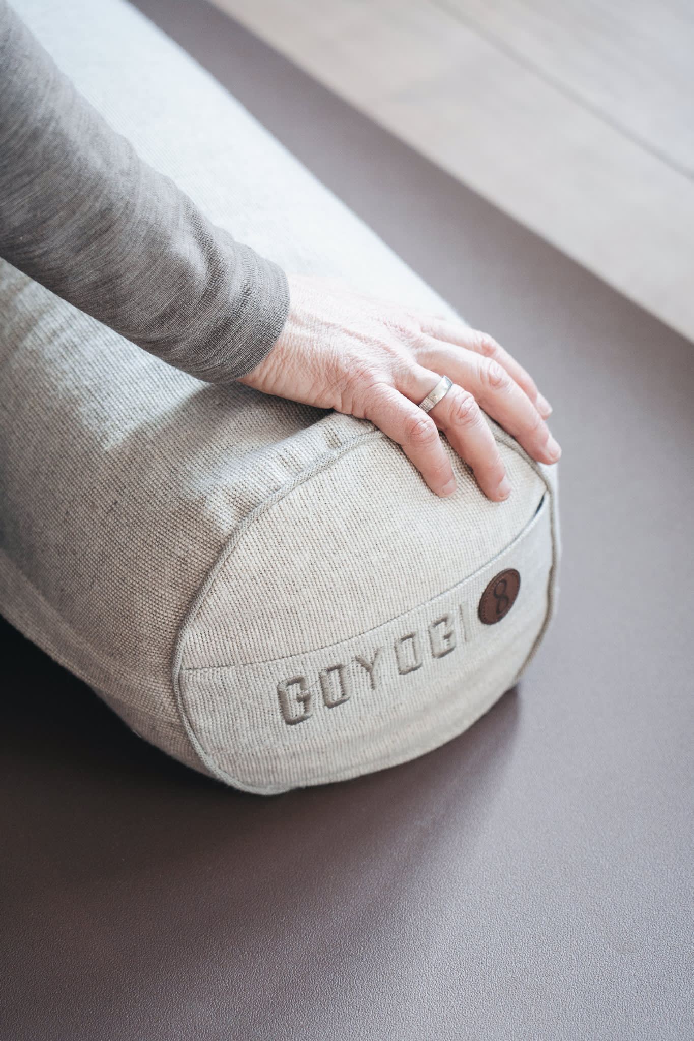 Mindful Deluxe Yoga Bolster - Hemp
