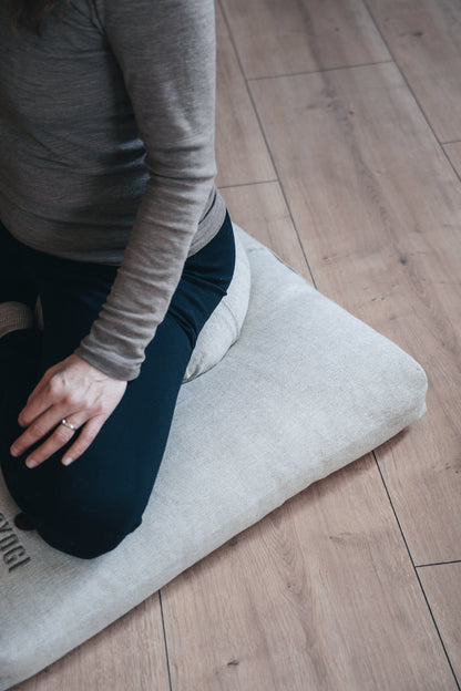 Mindful Deluxe Crescent Meditation Cushion - Hemp