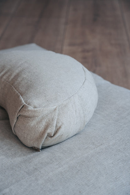 Mindful Deluxe Crescent Meditation Cushion - Hemp